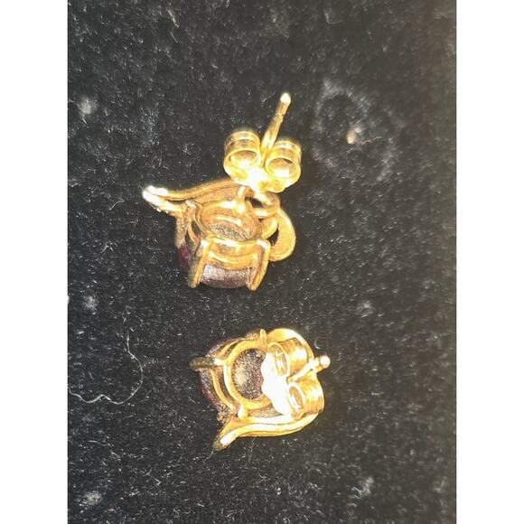 Gold Swirl Red Gemstone Stud Earrings-14K gold - Picture 2 of 2